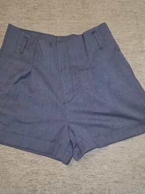 mark. Textured Black/Grey High-Rise Tailored Pleated Shorts Large